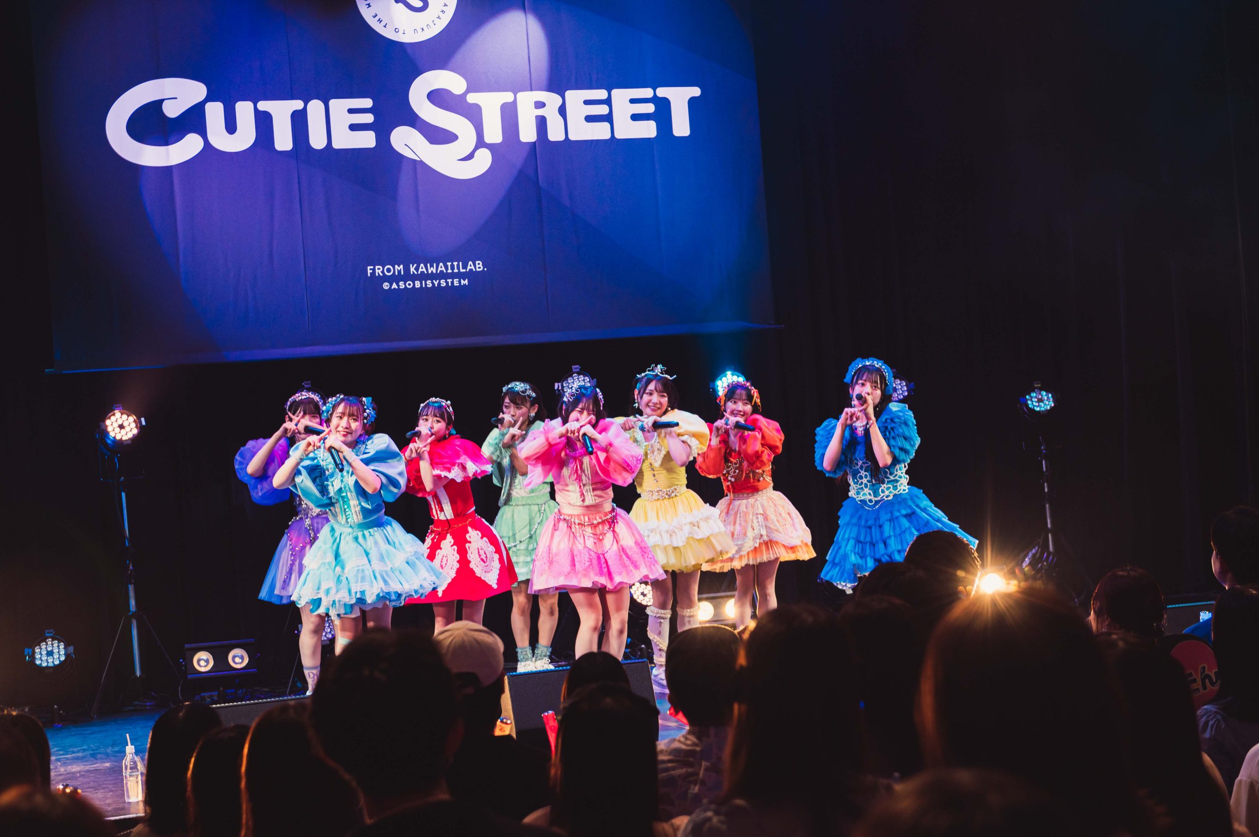 【ライブレポート】CUTIE STREET、満員の初単独で見せた全力の“KAWAII”。1stシングル「かわいいだけじゃだめですか？」のMVティザーを公開