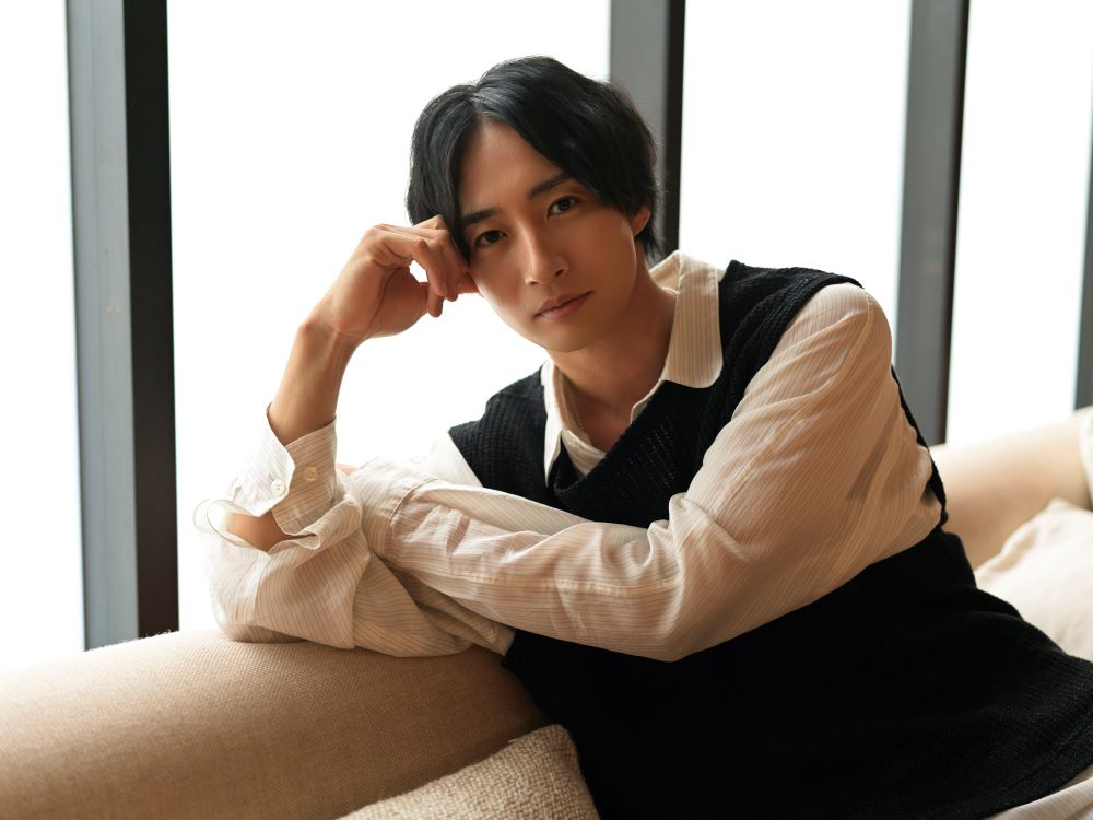 【インタビュー】「誰かの心に触れたい」役者・写真家として古屋呂敏が目指す思い