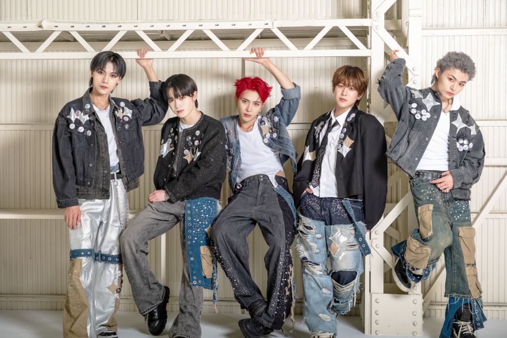 2xFE、サブカルグッズショップ・「Favop.（ファボップ）」にてPOP UP SHOPの開催が決定！オリジナルパワーストーンブレスレットの販売も！