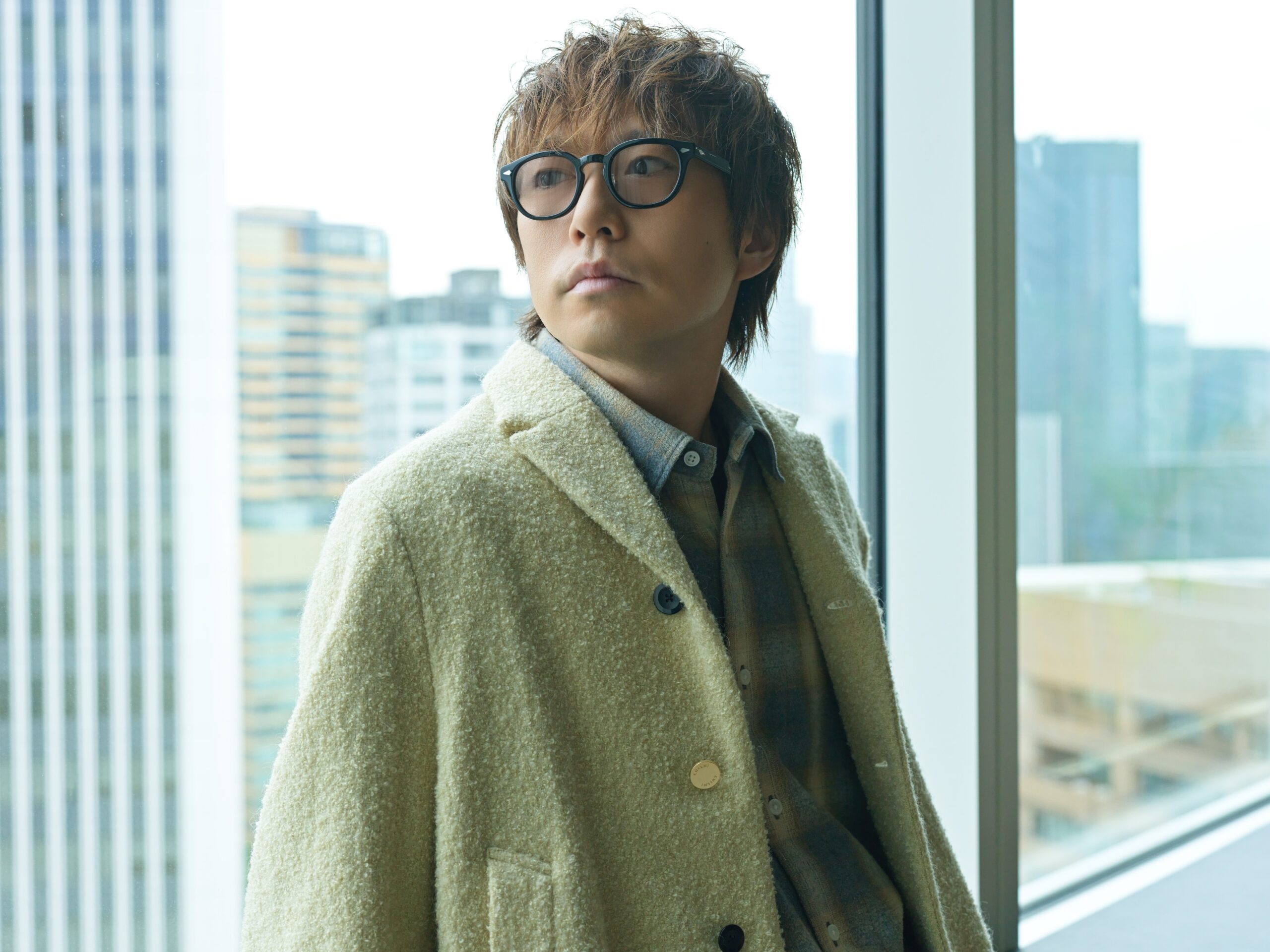 【インタビュー】高橋優が歩んだ15年の軌跡と集積、ベスト盤「自由悟然」を語る